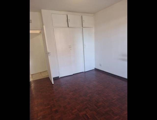1 BEDROOM TOWNHOUSE FOR SALE IN MALVERN EAST EXT